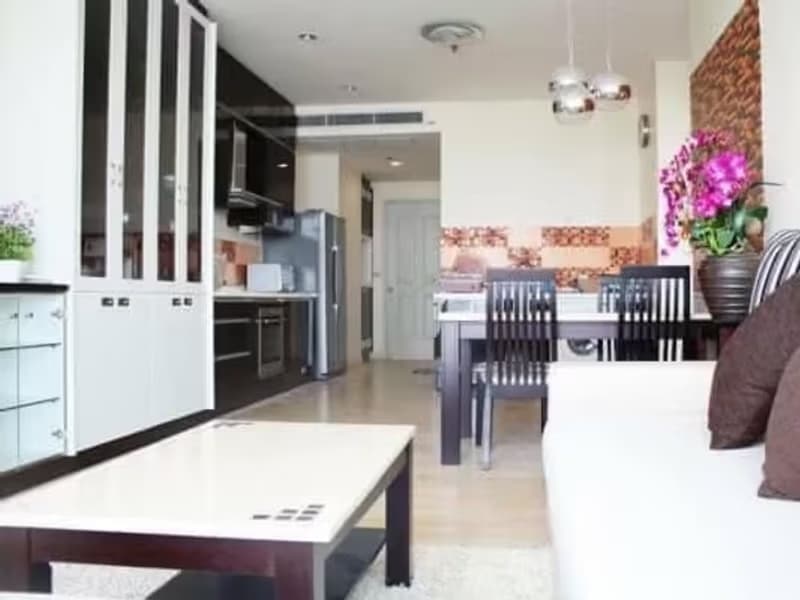 Condo for Rent at Baan Sathorn Chaophraya