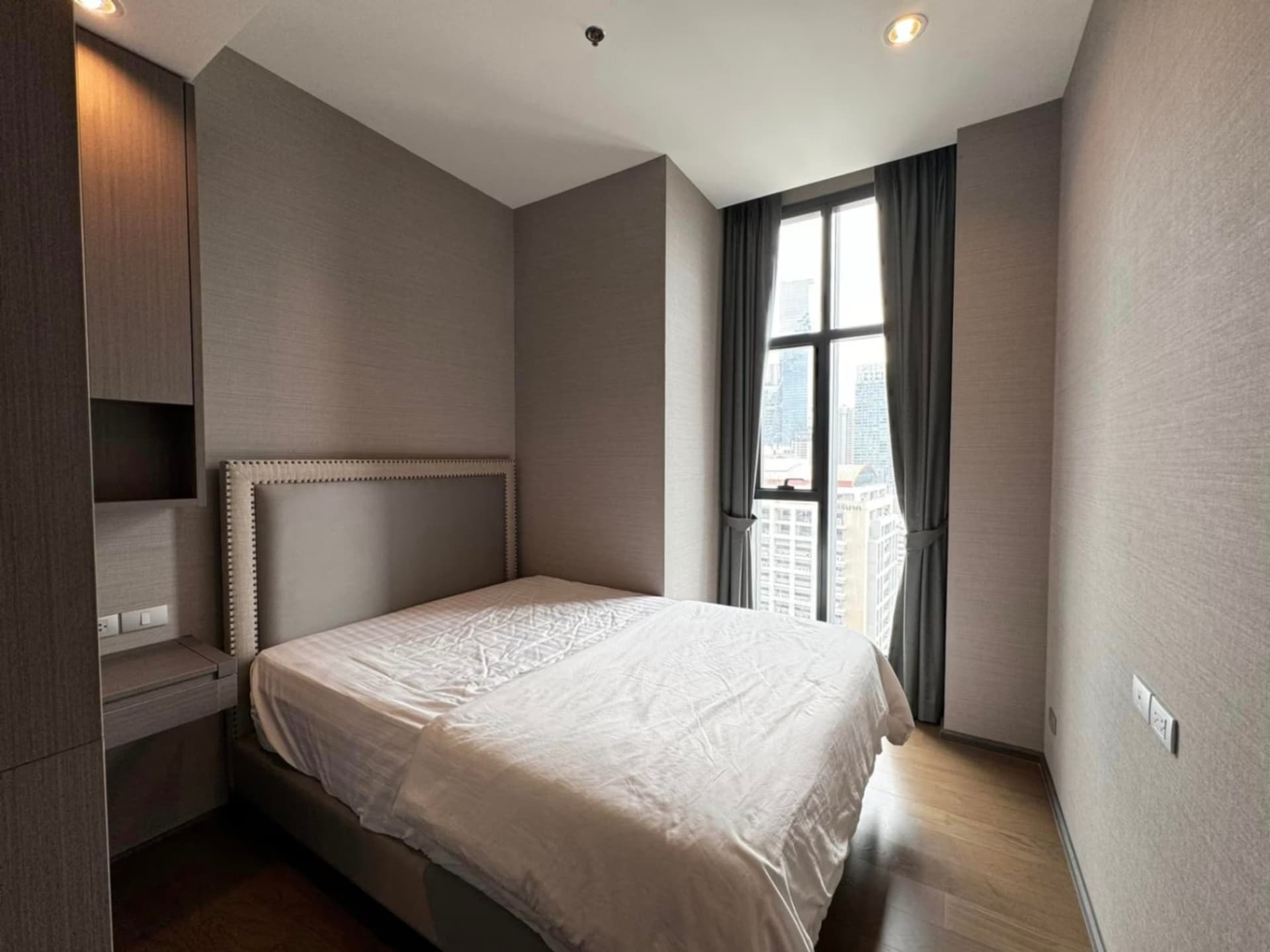 2 Bed Condo for Sale  Near Surasak BTS - Image 8