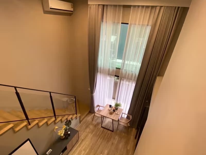  Blossom Condo Sathon-Charoen Rat