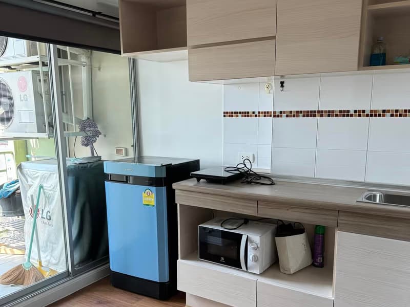 Condo for Sale at Lumpini Place Rama 4 - Kluai Nam Thai