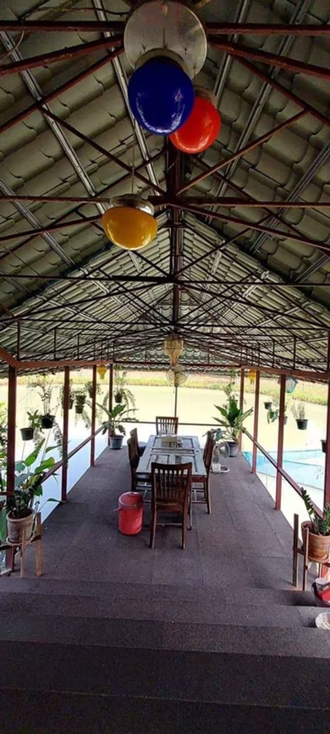 4 Bedroom House - Image 13