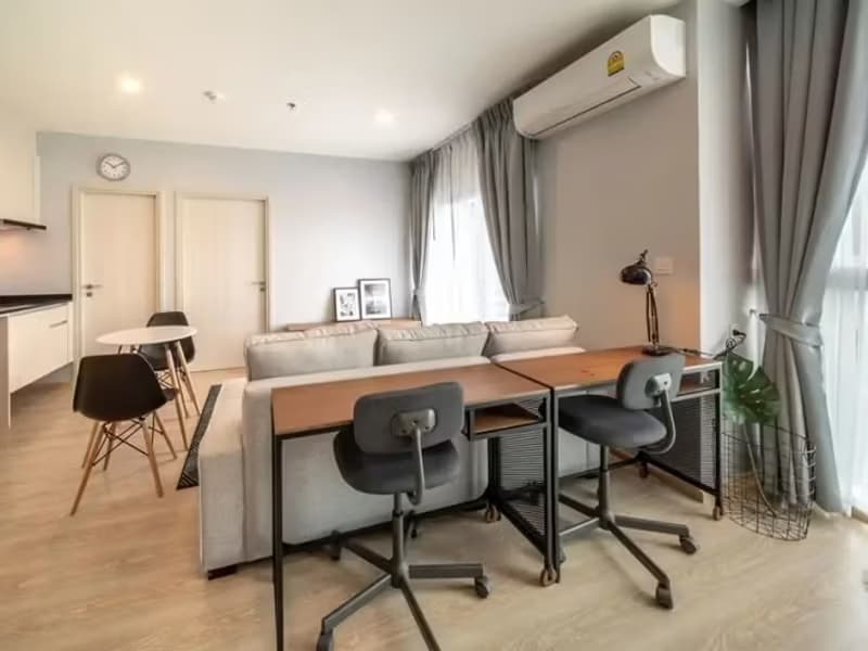 1 Bedroom Condo