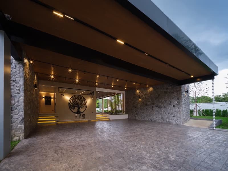 5 Bed House for Sale in Mueang Chiang Mai