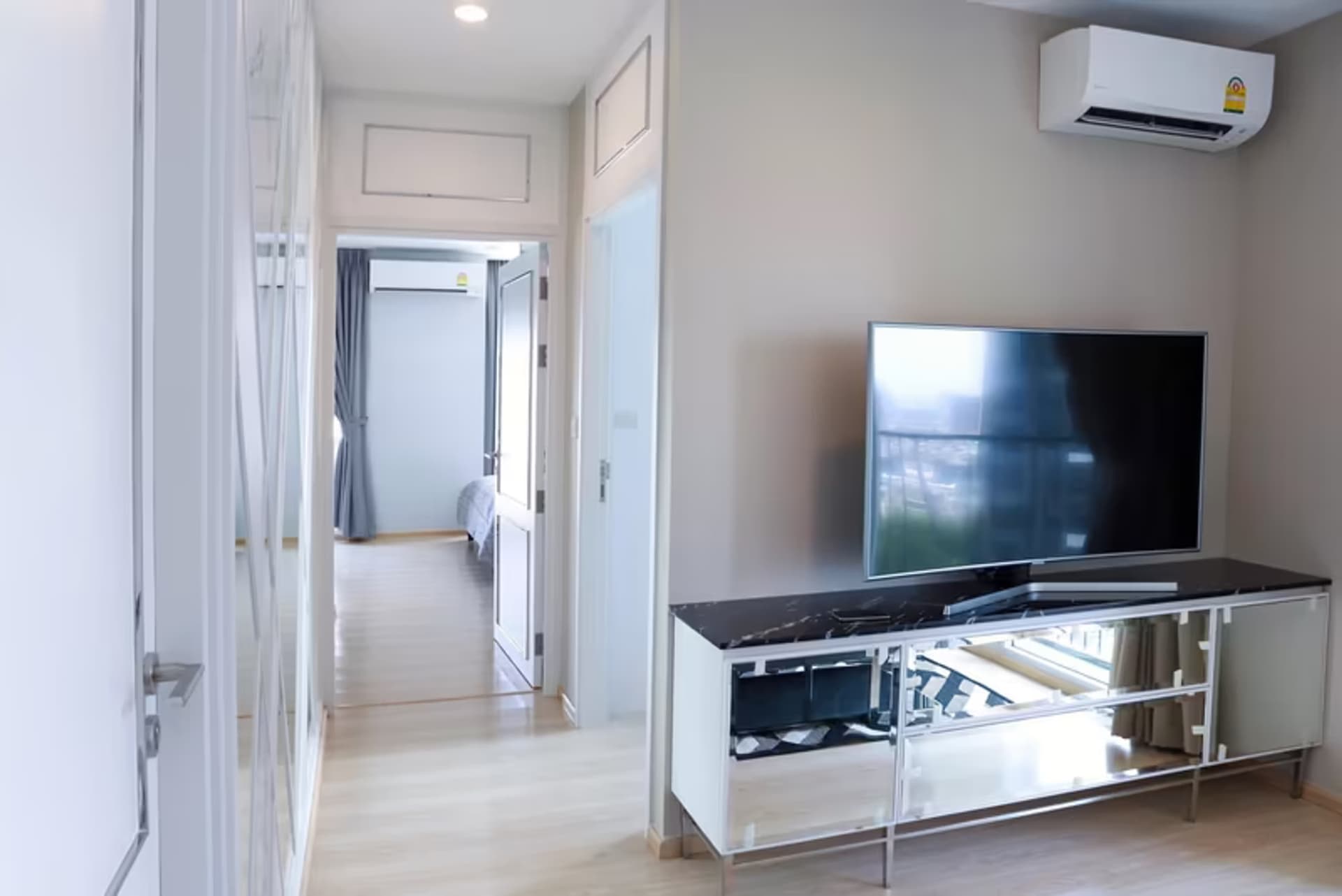 Condo for Sale at Noble Revolve Ratchada 2 - Image 34