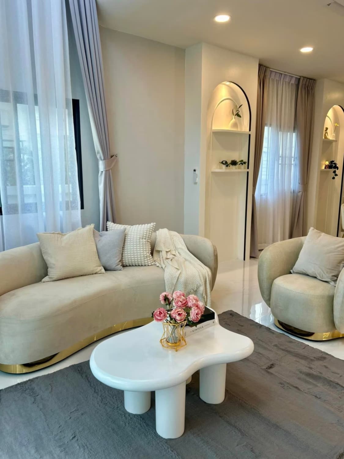 4 Bed House for Rent in Bang Phli - Image 2