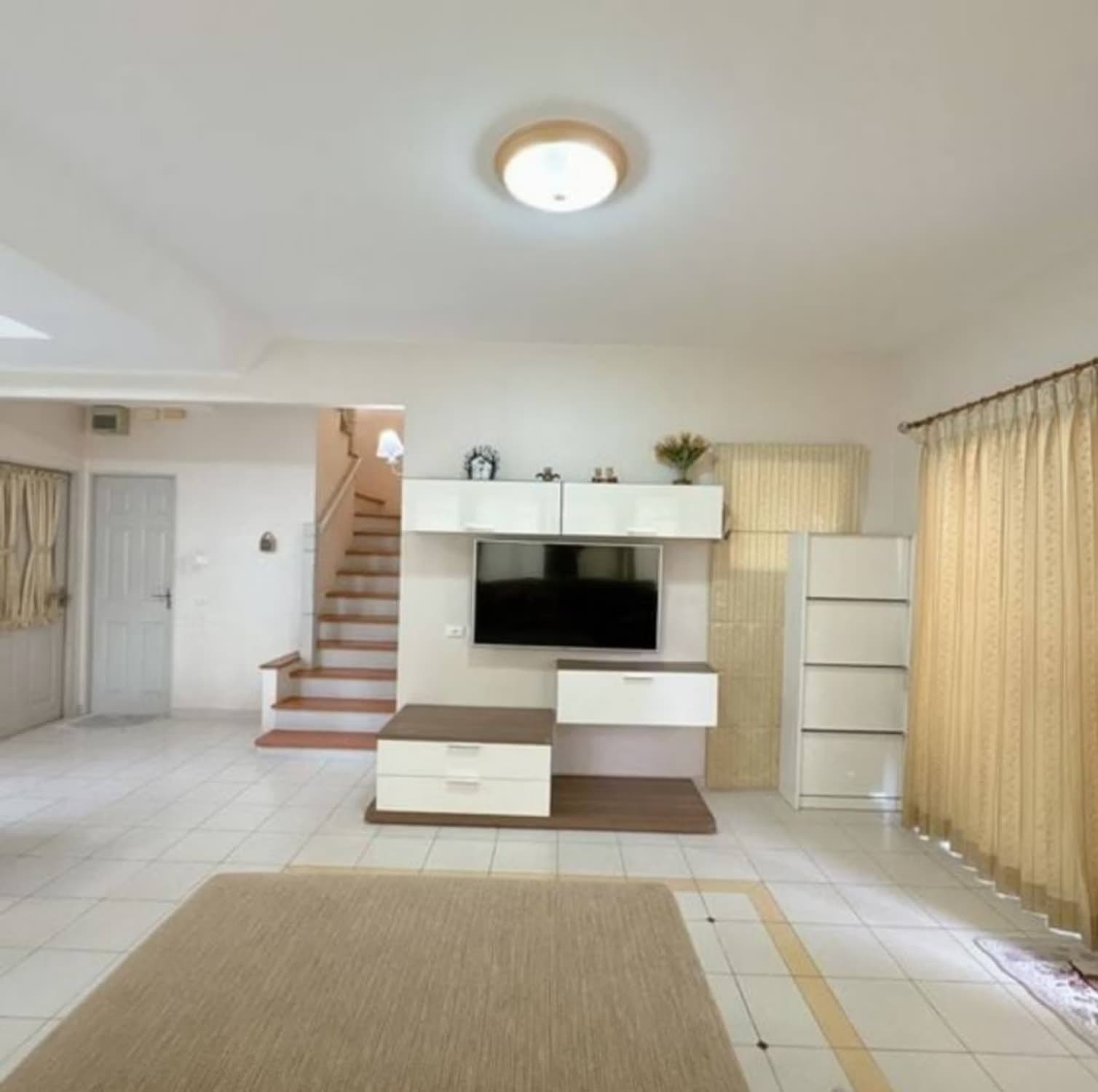 3 Bed House for Rent in Bang Phli - Image 6