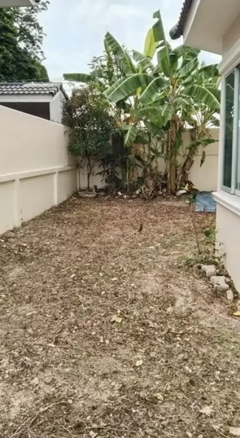 3 Bedroom House - Image 8