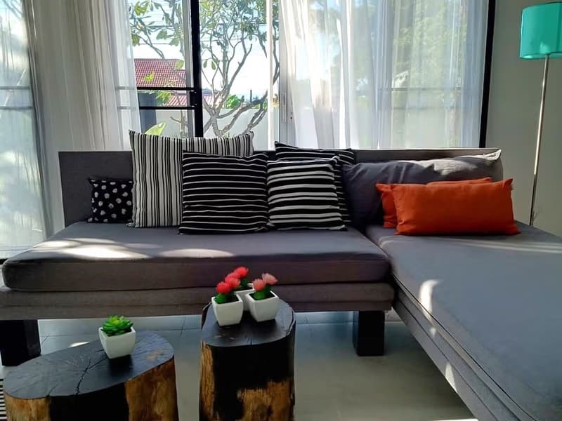 4 Bed House for Rent and Sale in Hang Dong District