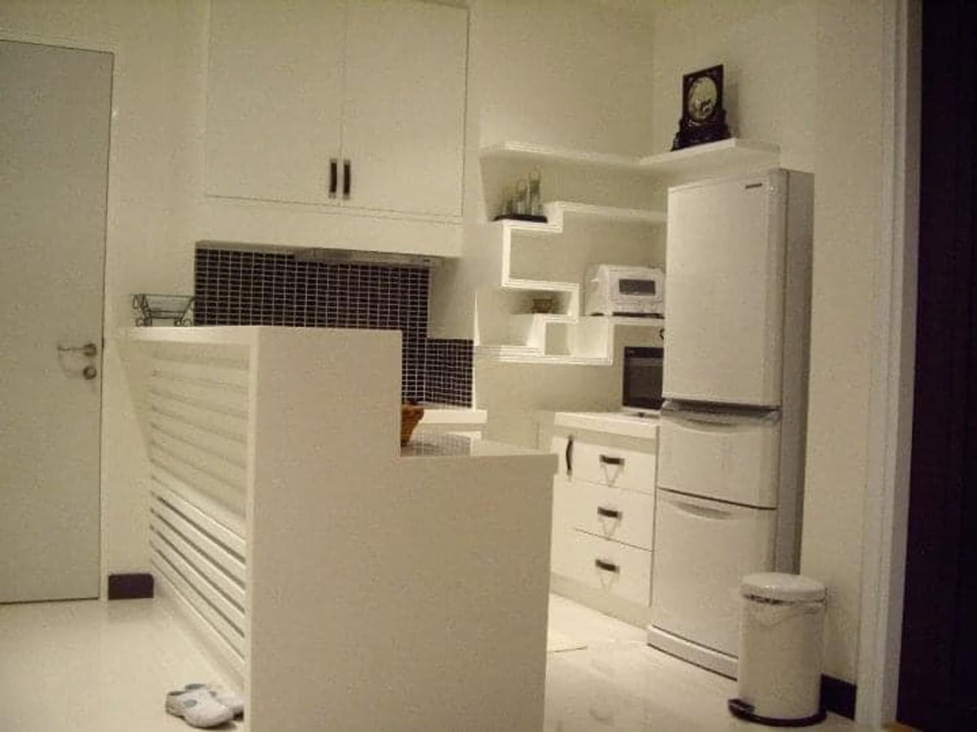  - Image 5