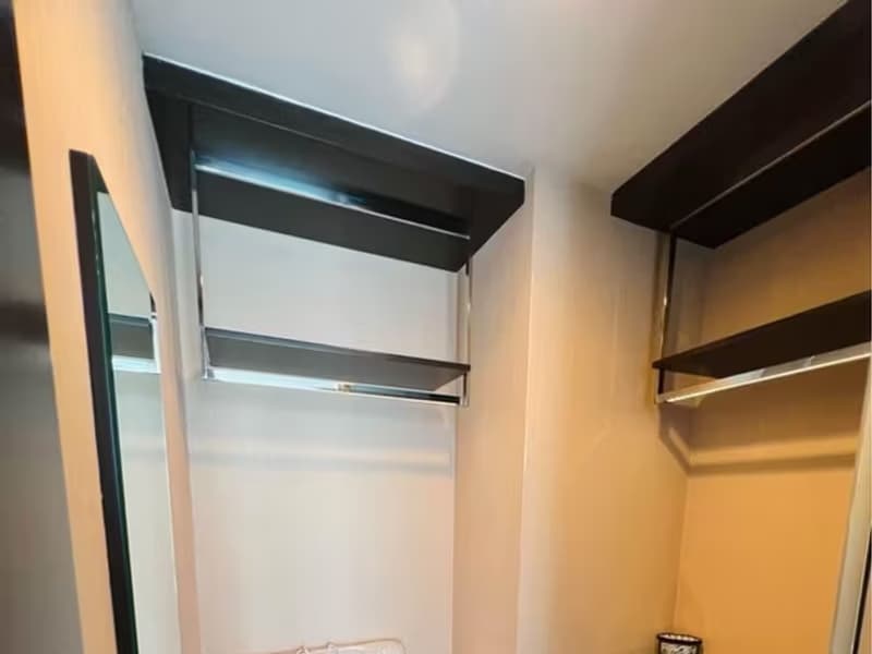 Condo for Sale at The Room Sathon - St. Louis