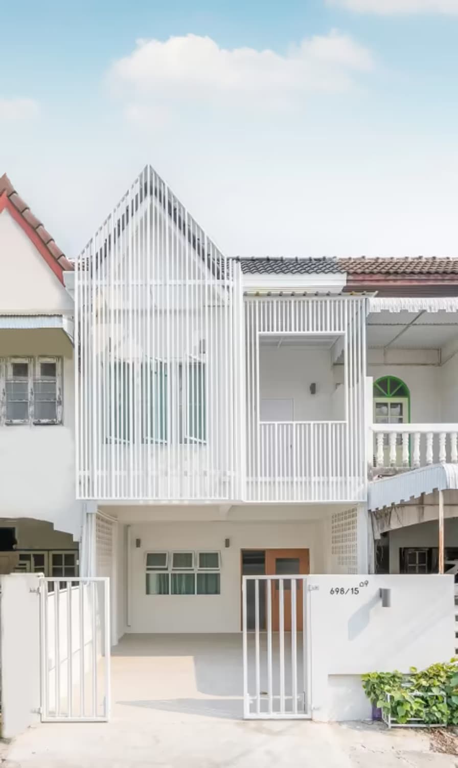 2 Bedroom House - Image 4