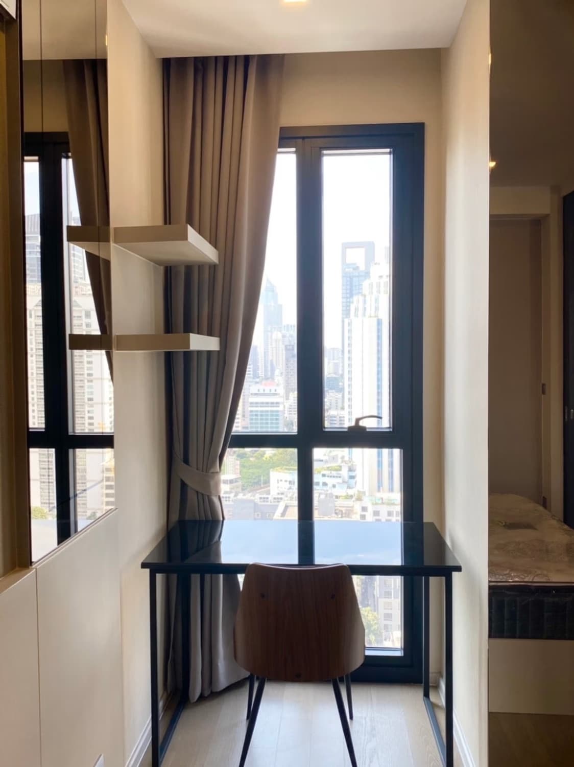 1 Bed Condo for Rent and Sale  Near Asok BTS - Image 8