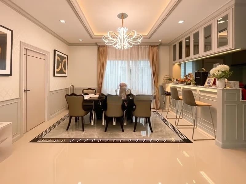 4 Bed House for Sale in Bang Phli