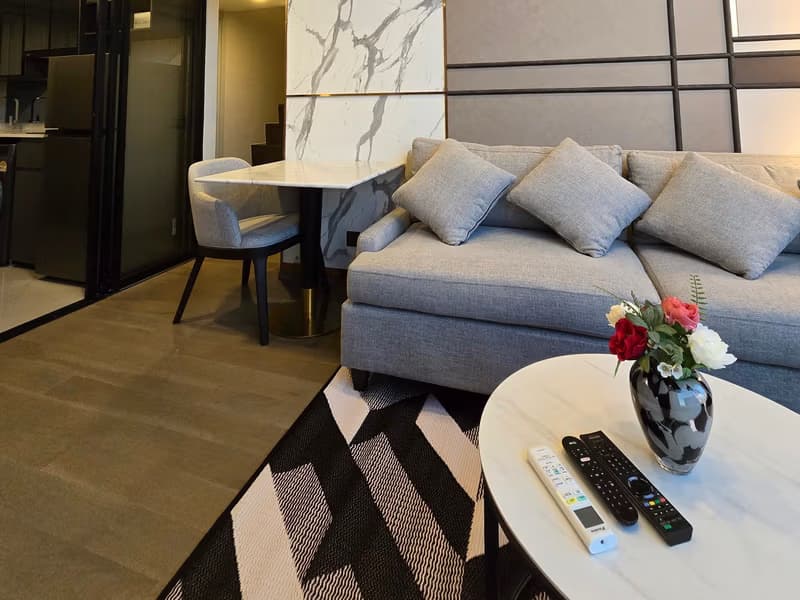 2 Bed Condo for Rent  Near Hua Lamphong MRT