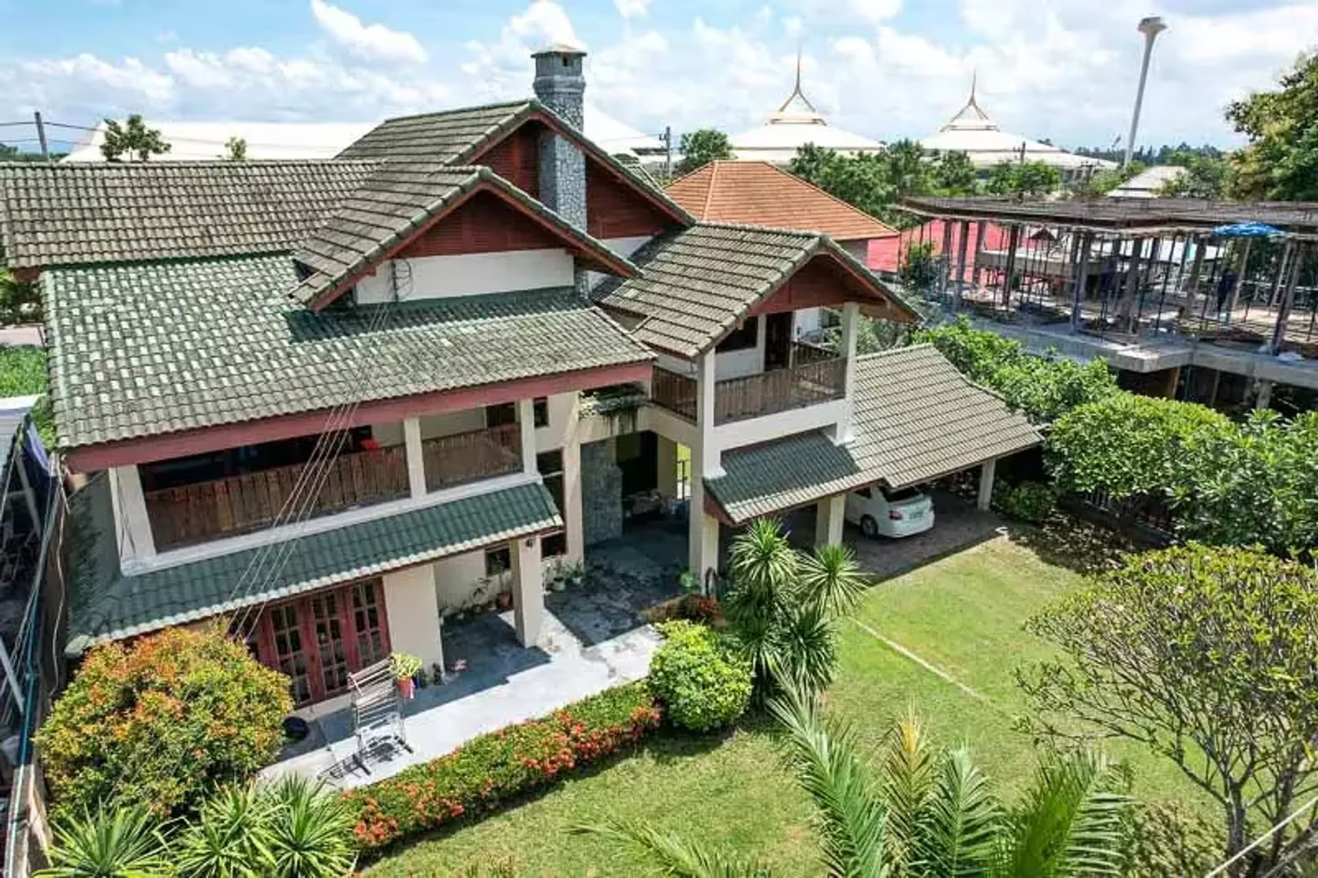 4 Bedroom House - Image 14