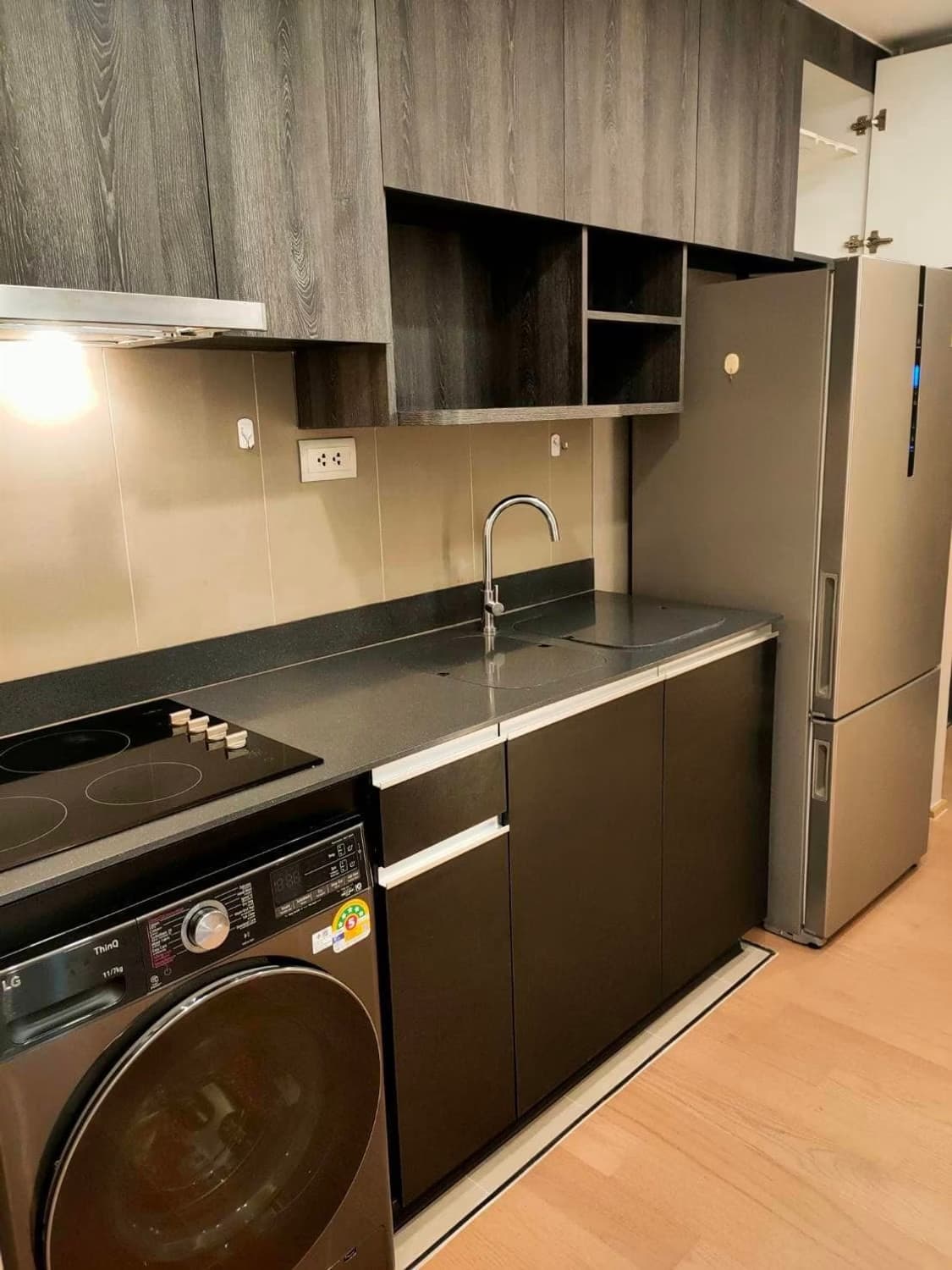 2 ห้องนอน คอนโด สำหรับ จำหน่าย ใน Bang Rak - Image 6