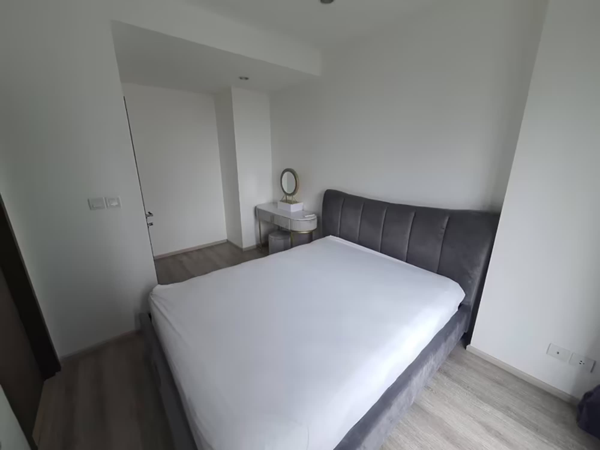 1 Bedroom Condo - Image 6