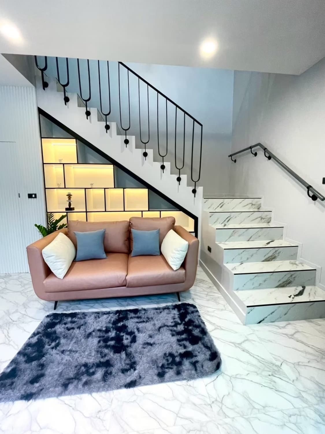 4 Bed House for Rent in Hang Dong - Image 4