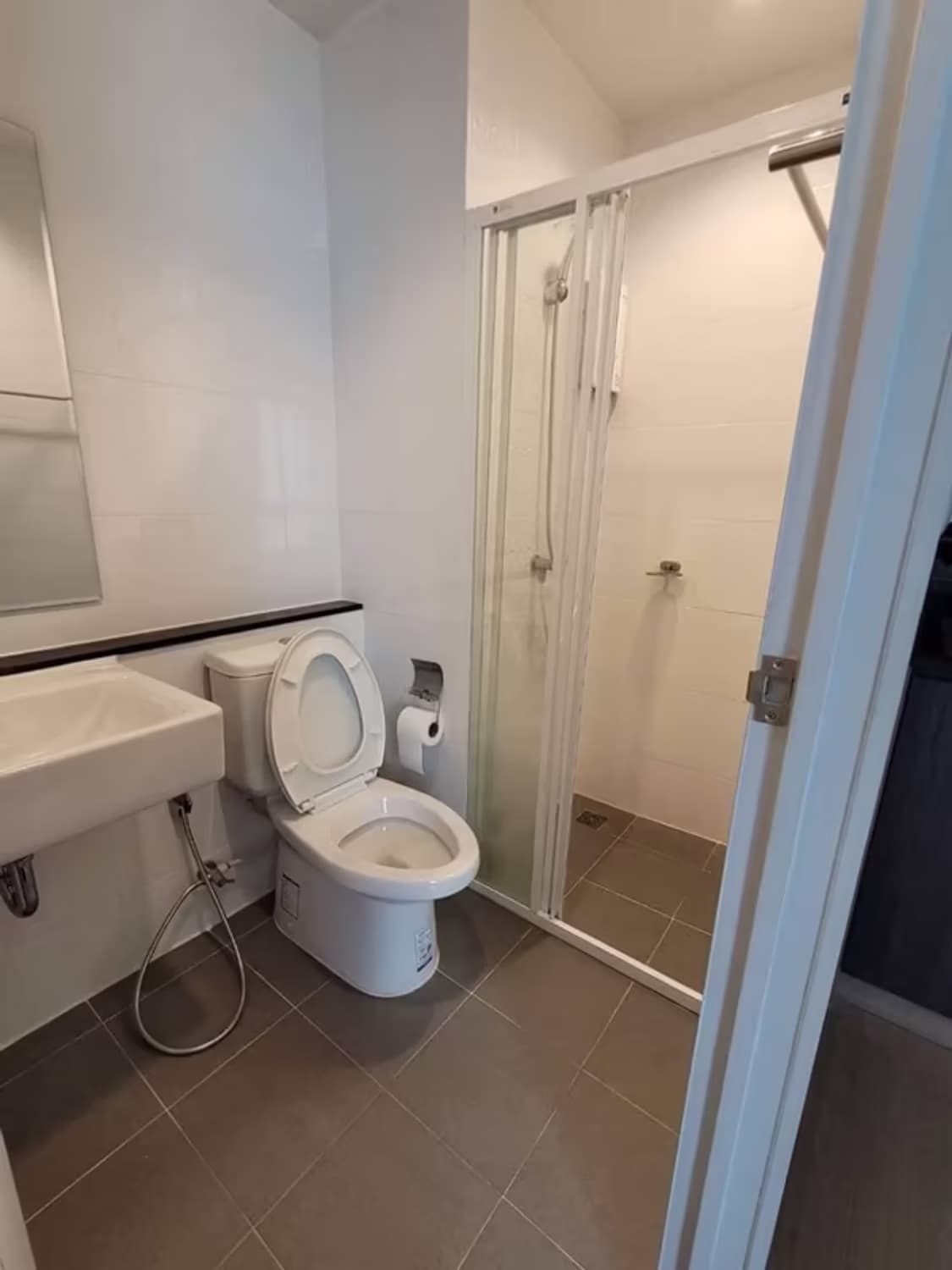 Studio for Rent in Mueang Samut Prakan - Image 2