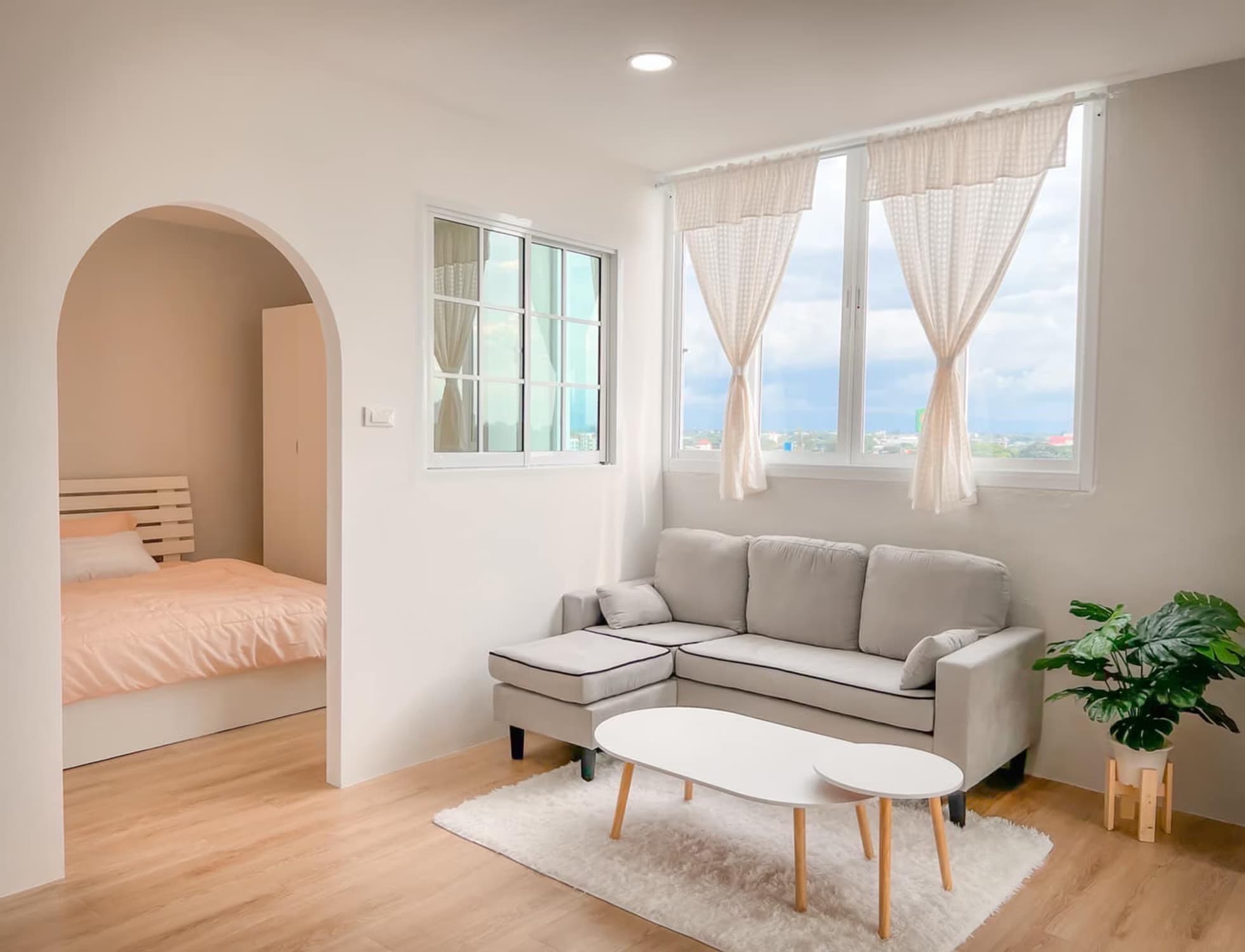 Condo for Sale at SR Complex - Image 1
