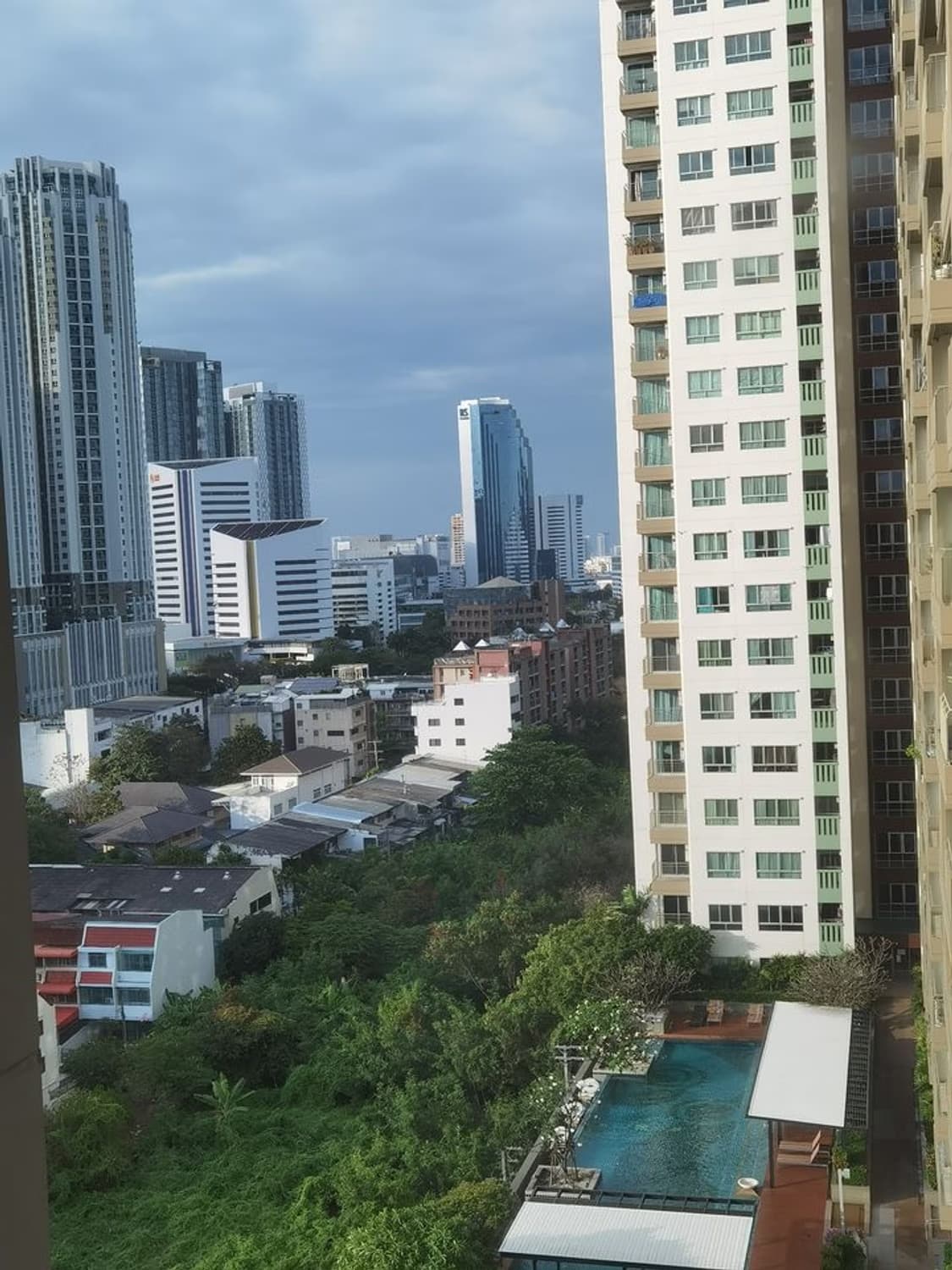 Condo for Rent at Lumpini place Rama 9- Ratchada - Image 11