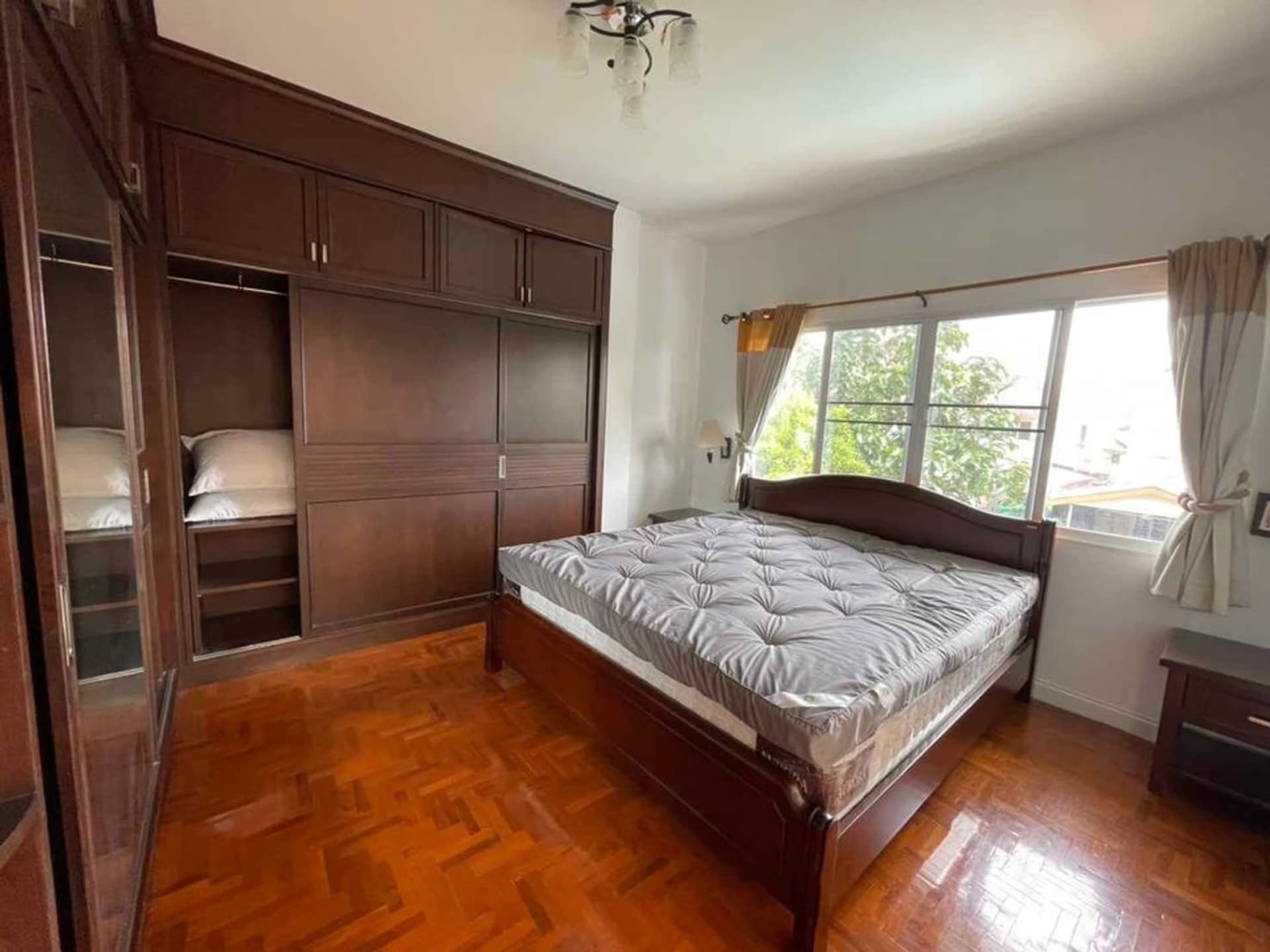3 Bed House for Rent in Hang Dong - Image 17