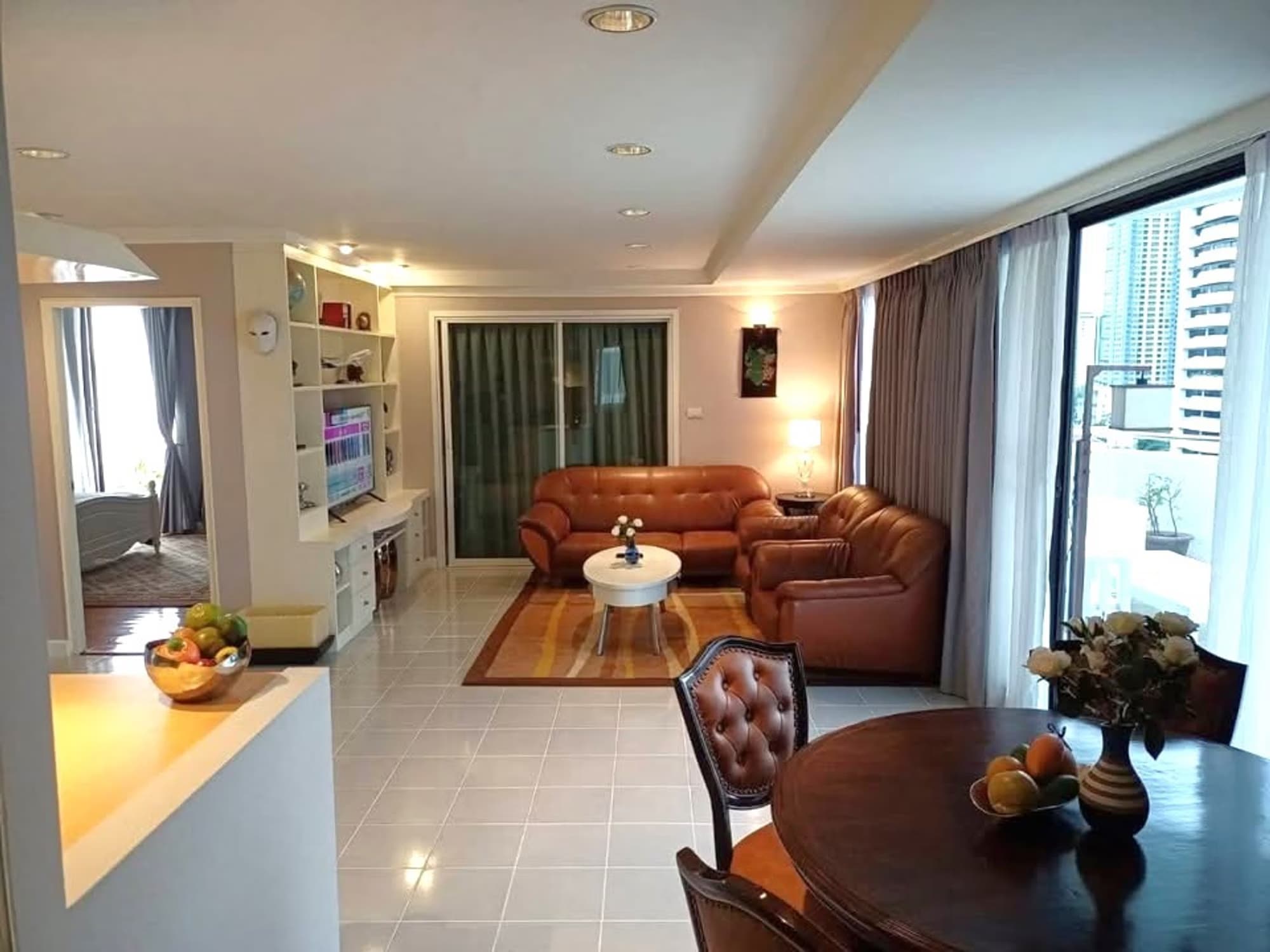 2 ห้องนอน คอนโด สำหรับ ขาย ใน Watthana - Image 1