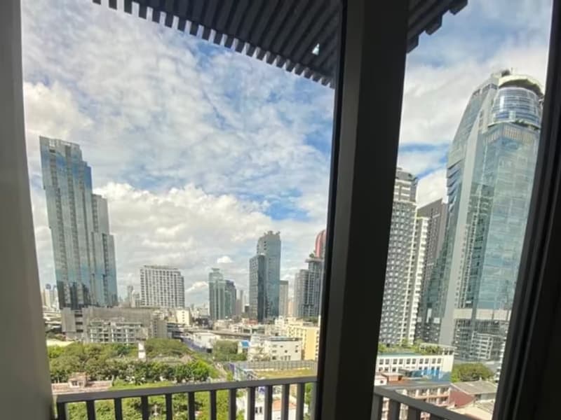 1 Bedroom Condo