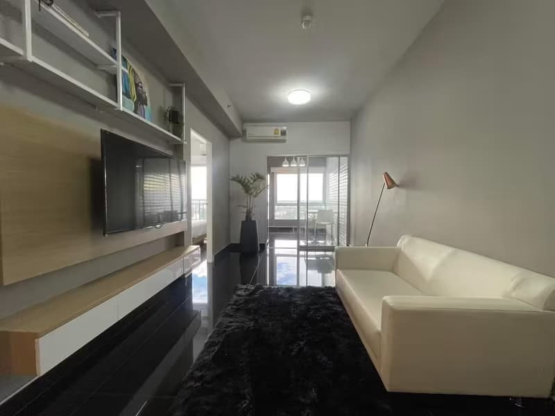 1 Bedroom Condo