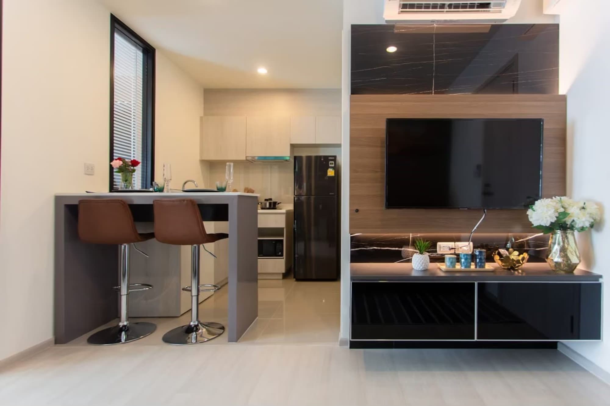  Life Asoke - 1 Bed Condo for Sale, Rented *LIFE10826 - Image 3