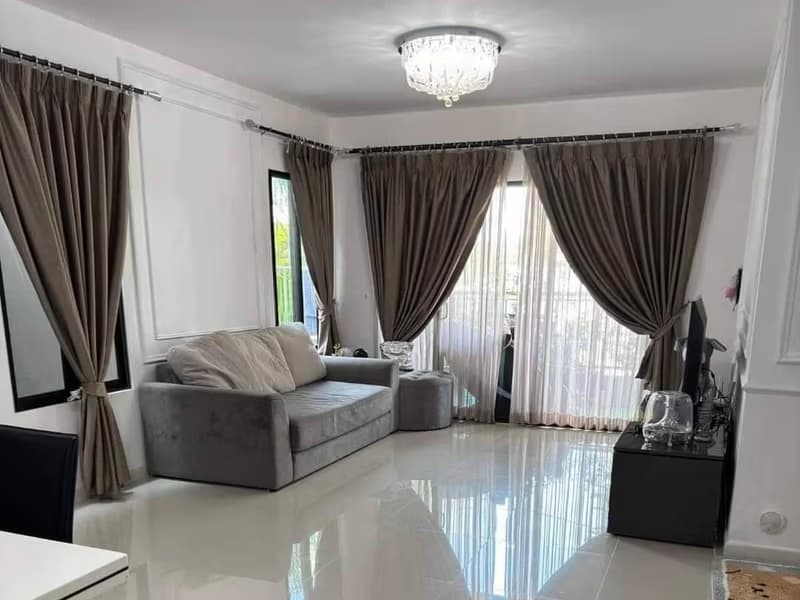 House for Sale at Pruksaville 73 Phatthanakan.