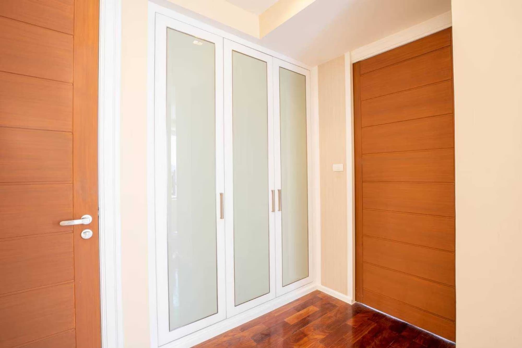 Condo for Rent at GM Service Apartment - Image 17