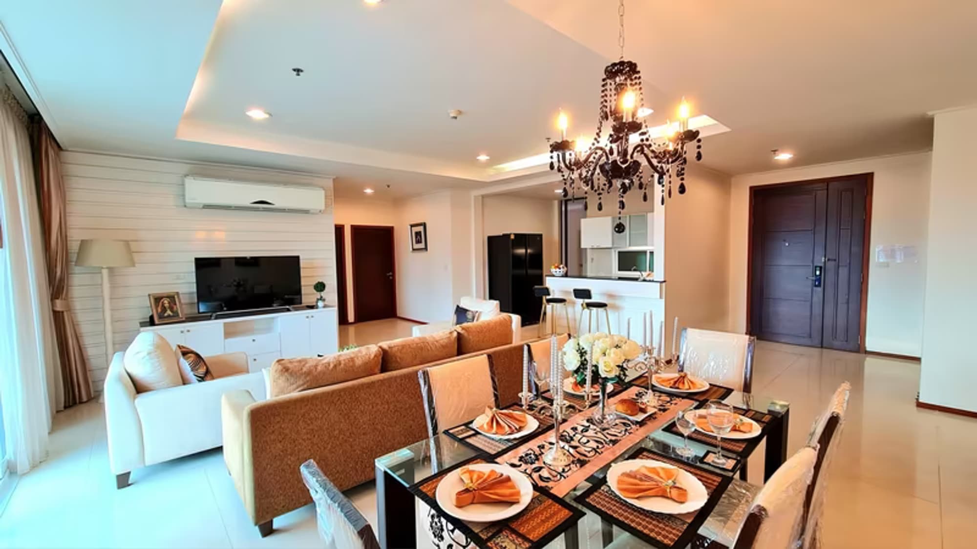 3 Bedroom Condo - Image 5