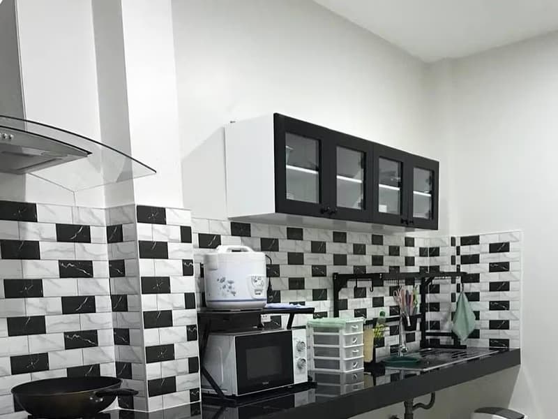 4 Bed Townhouse for Rent in San Kamphaeng District