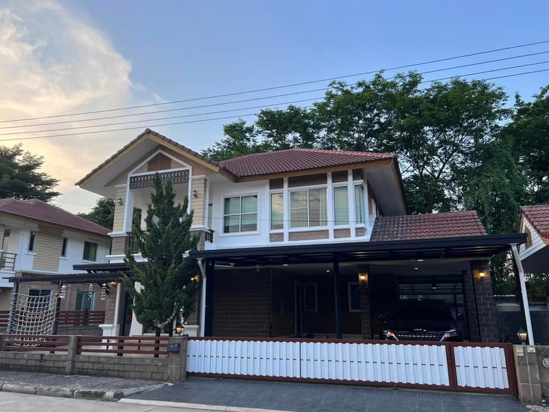3 Bed Townhouse for Sale in San Sai