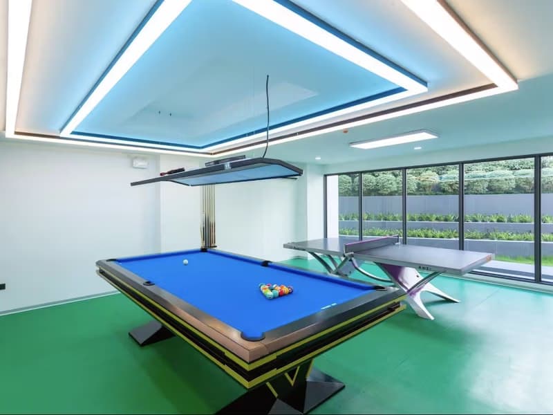 Condo for Rent at The One Condo
