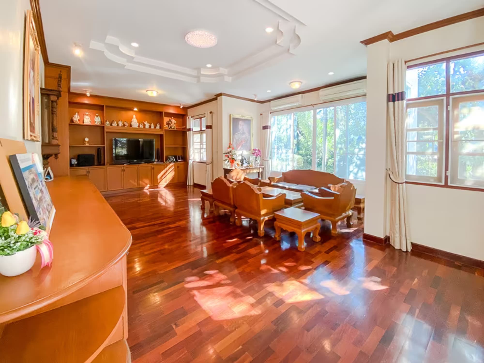 4 Bedroom House - Image 3