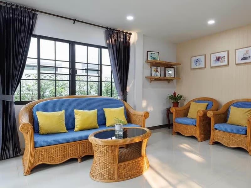 4 Bed House for Rent in Mueang Chiang Mai