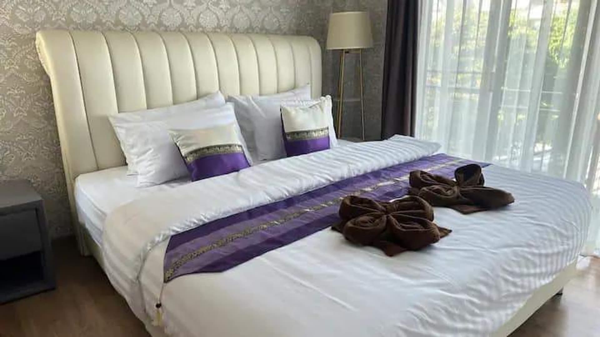 4 Bed House for Rent and Sale in Mueang Chiang Mai - Image 17