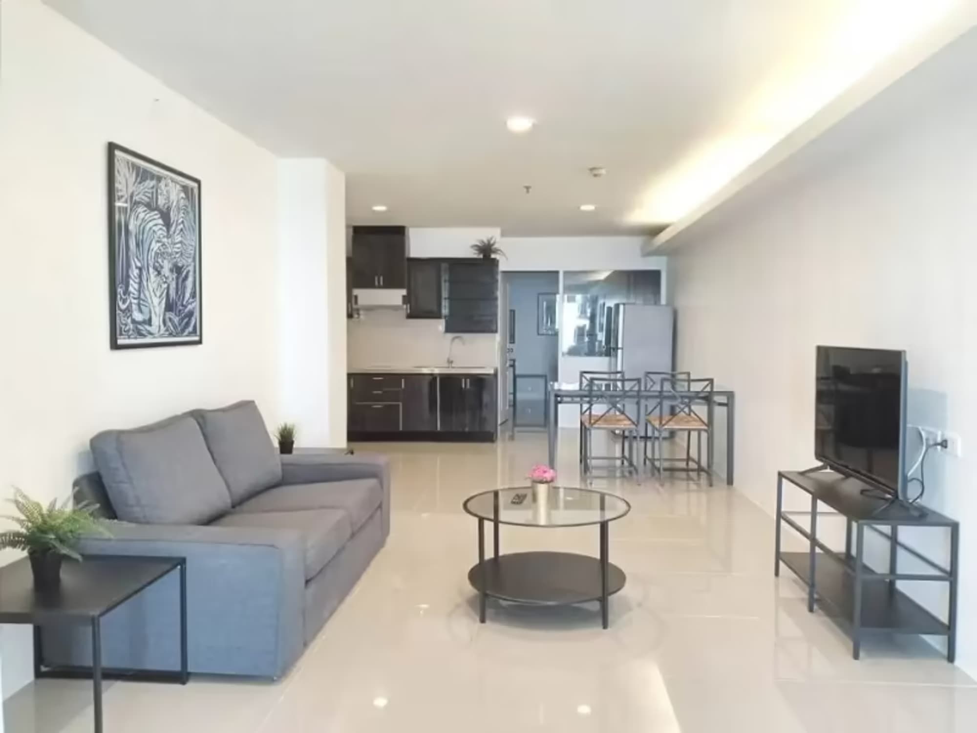 2 Bedroom Condo - Image 8