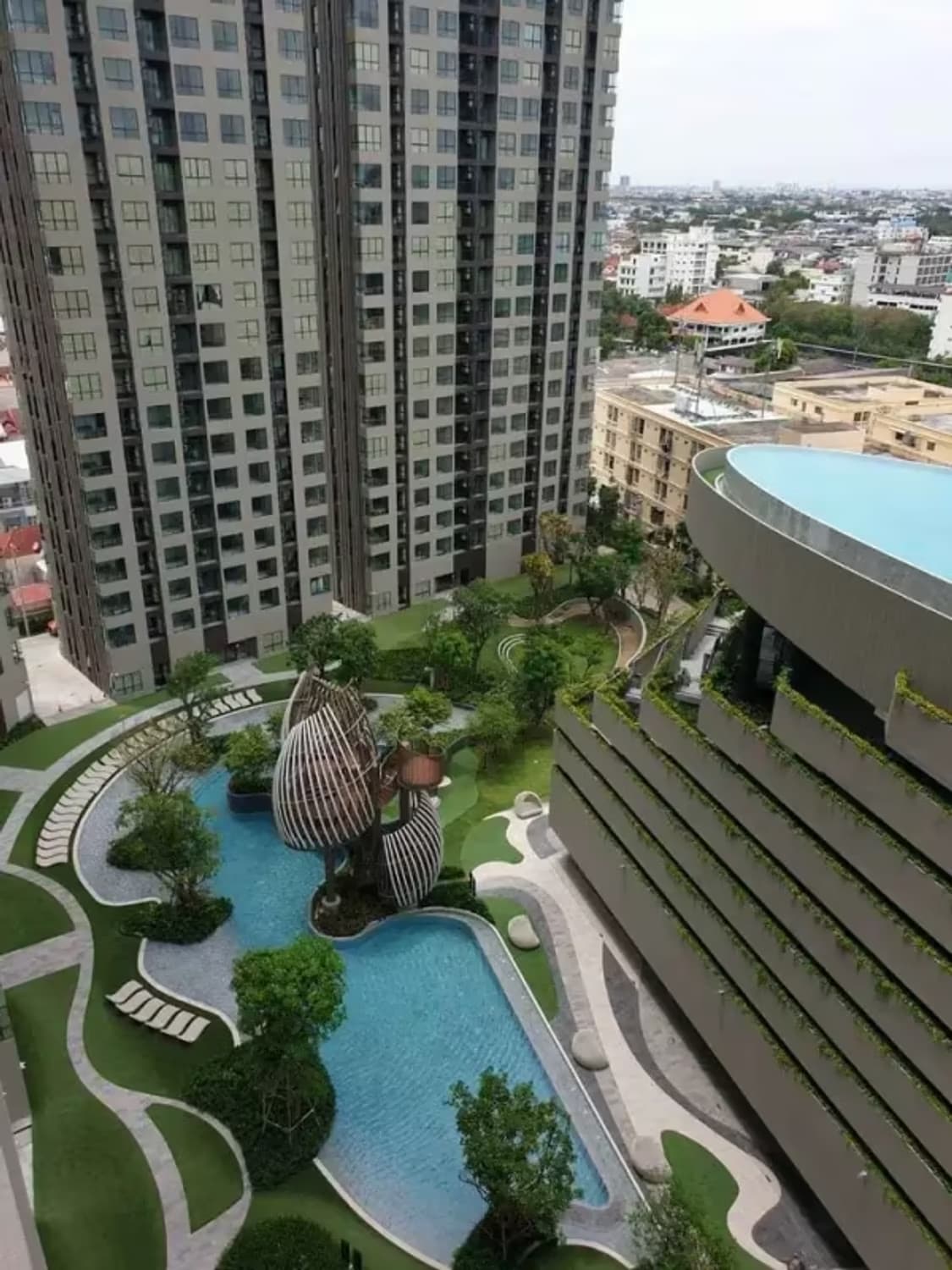 1 Bedroom Condo - Image 8