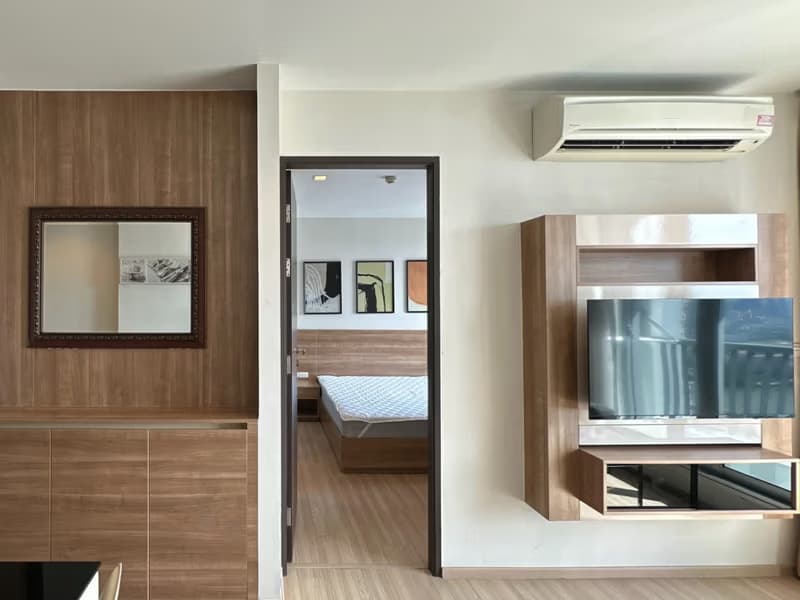 1 Bed Condo for Rent in Sathon