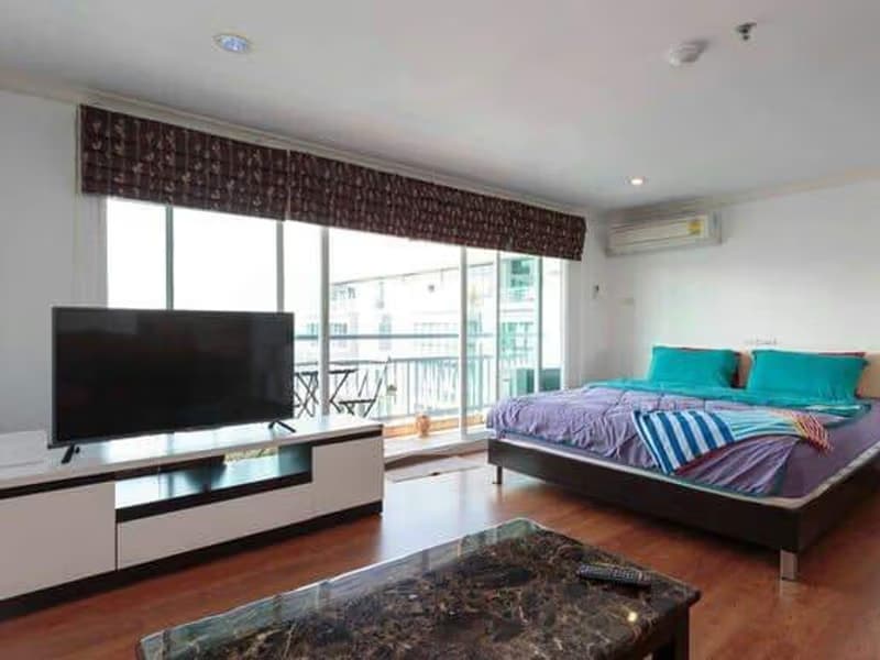 1 Bed Condo for Rent in Watthana