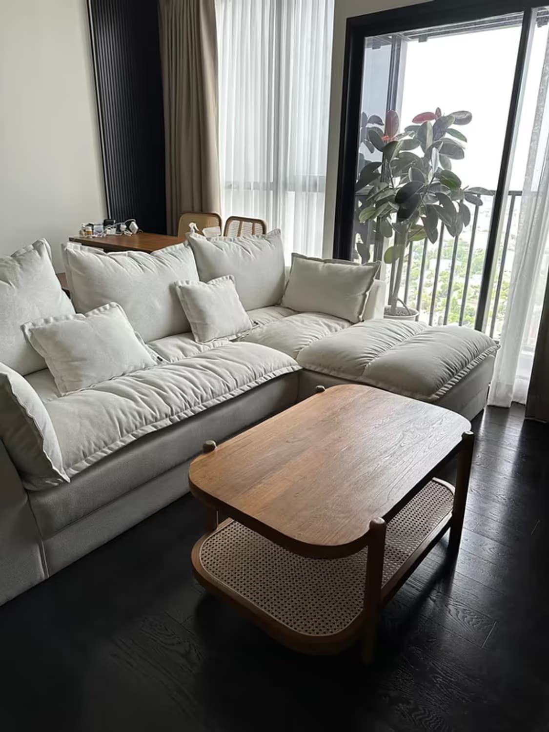2 Bedroom Condo - Image 1