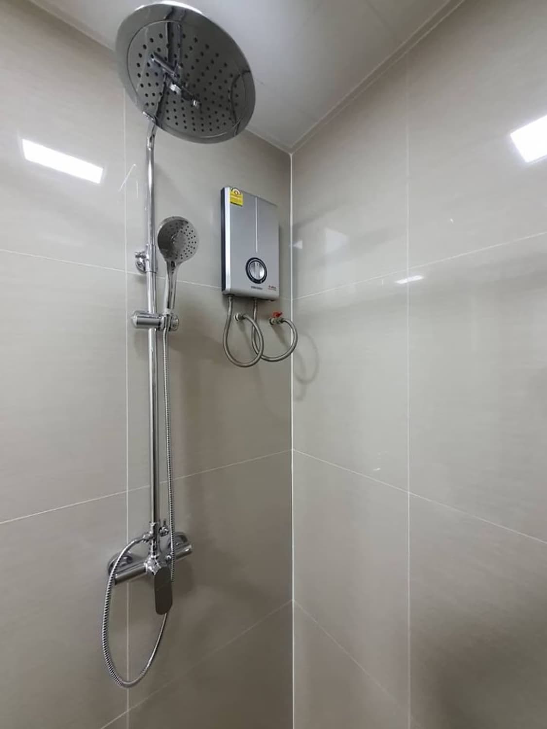 Condo for Sale at TC Green Condominium - Image 9