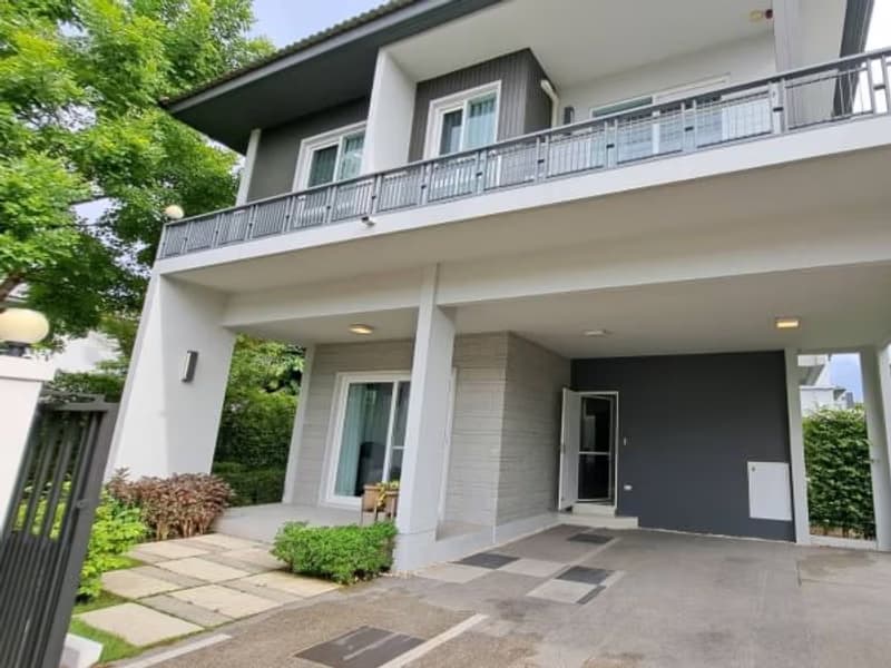 4 Bed House for Rent in San Kamphaeng