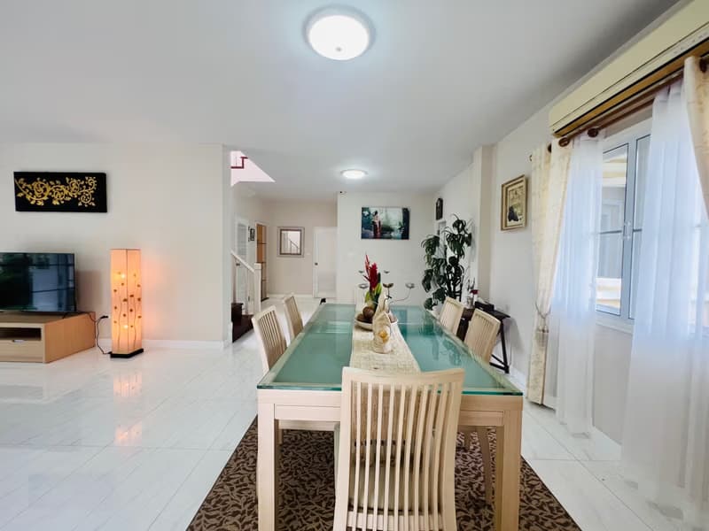 4 Bed House for Rent in Hang Dong