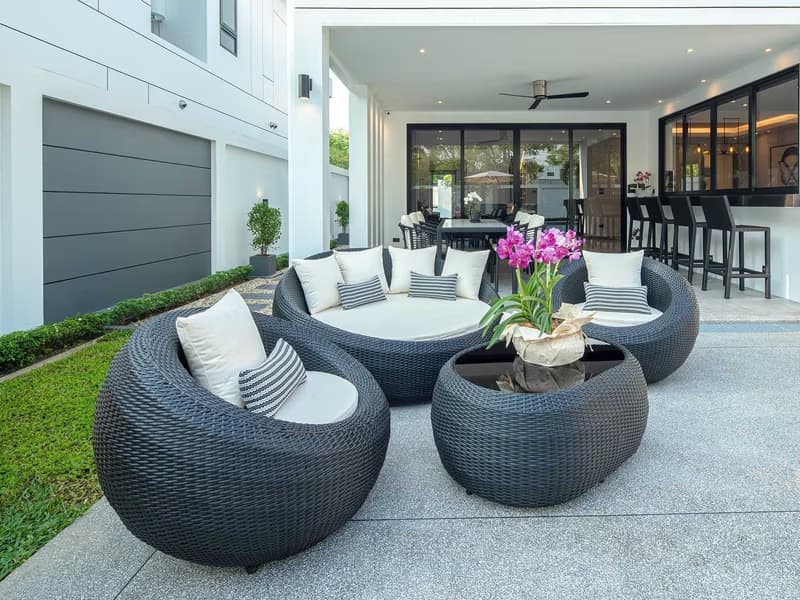Modern Pool Villa for Sale in San Phak Wan