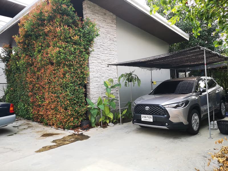 Land, Warehouse for Sale in Phra Khanong