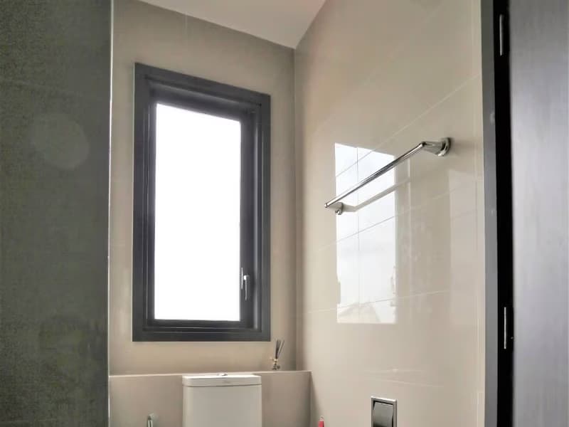 1 Bed Condo for Sale in undefined